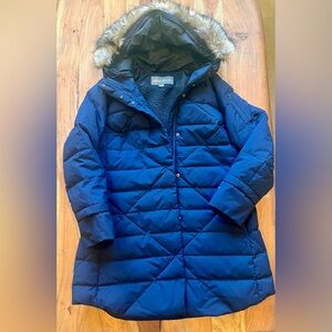 Eddie Bauer Women's Navy Puffer Down Coat